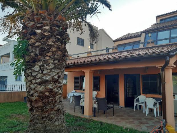 Apartmani Delas Pjescana Uvala Exterior foto